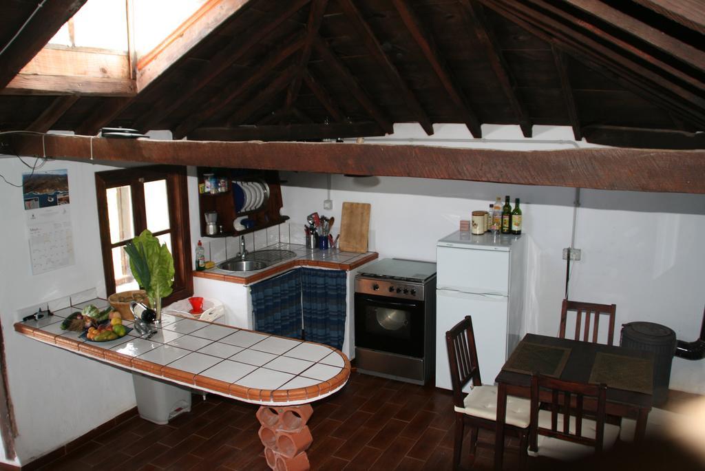 Finca Cueva Del Viento Icod De Los Vinos Bilik gambar