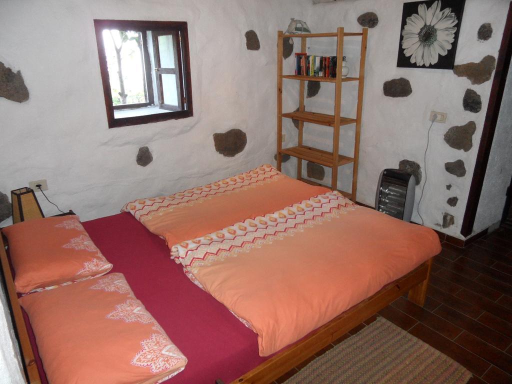 Finca Cueva Del Viento Icod De Los Vinos Bilik gambar